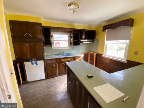 825 Elizabeth Dr, Molino PA  17961-1503 exterior