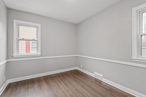 5637 Washburn Ave, Minneapolis MN  55410-2634 exterior