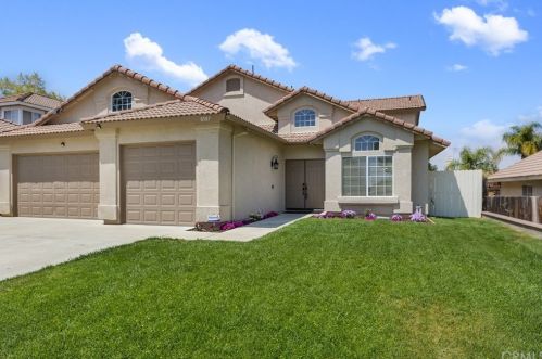 8587 Yarrow Ln, Riverside, CA 92508-2971