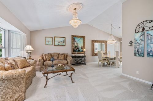 17169 Mellen Ln, Jupiter, FL 33478-5204