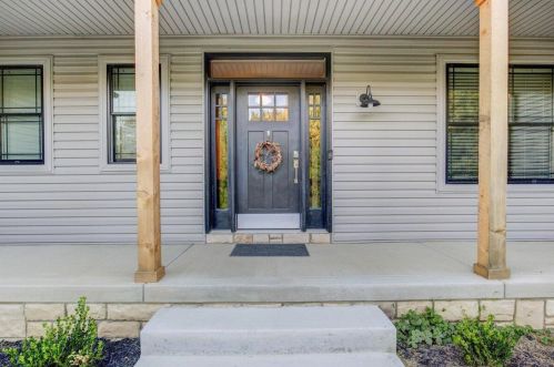8558 Coonpath Rd, Carroll, OH 43112-9735