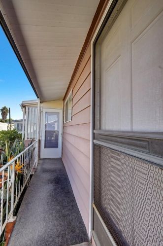 49 Hummingbird Ln, Oceanside, CA 92057-6449
