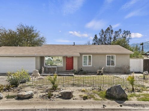 65911 6th St, Desert Hot Springs CA  92240-3010 exterior