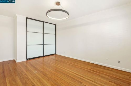 6747 Tory Way, Pleasanton CA  94568-2144 exterior