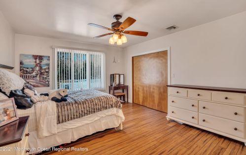 1018 Marlboro Rd, Old Bridge NJ  08857-3775 exterior