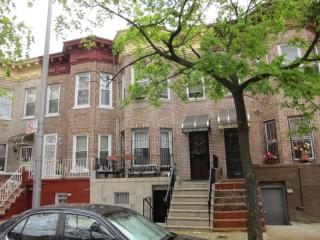 36 Stephens Ct, Brooklyn, NY 11226-7514
