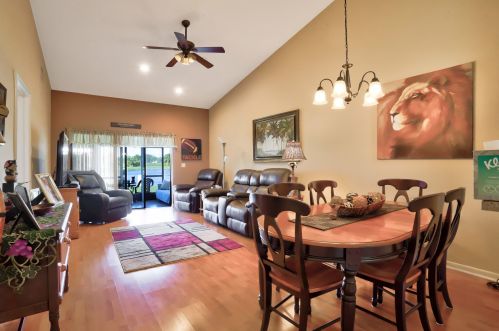 12279 Forest Greens Dr, Boynton Beach, FL 33437-2033
