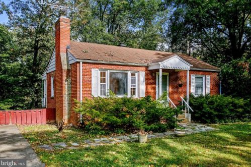 7101 Oriole Ave, Springfield, VA 22150-3504