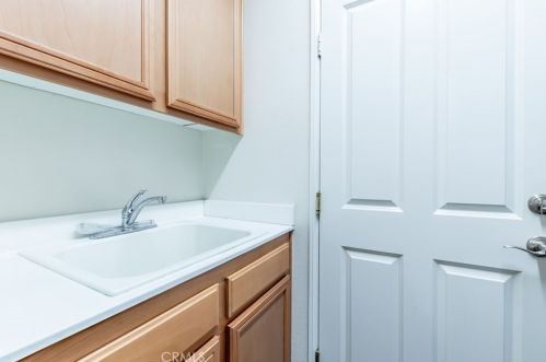 1361 Crown Imperial Ln, Beaumont CA  92223-8487 exterior