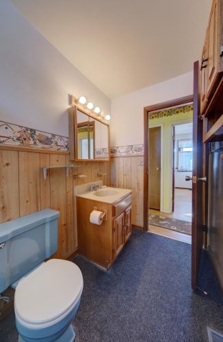 490 Toledo Ave, Marion OH  43302-2145 exterior