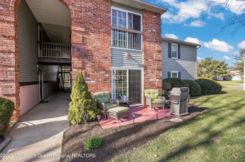 14-4 Providence Ct, East Freehold NJ  exterior