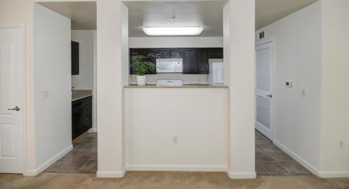 5482 Tares Cir, Elk Grove CA  95757-4361 exterior