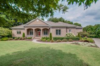 821 Highgrove Cir, Franklin, TN 37069-4117