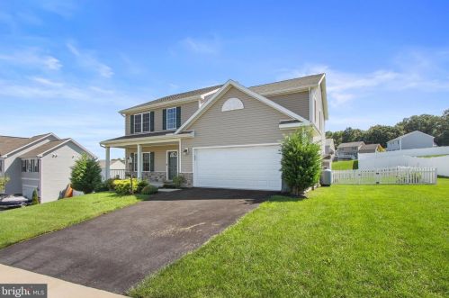 60 Bluegrass Way, York Haven, PA 17370