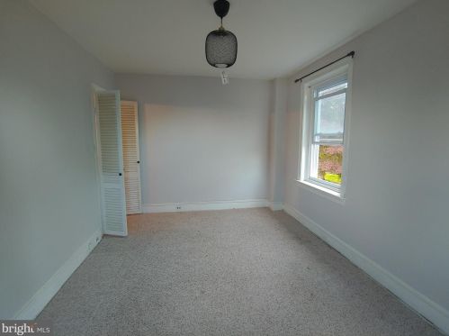 1101 James St, Norristown PA  19401-3624 exterior