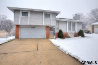 15712 Hascall Cir, Omaha, NE 68130-1970