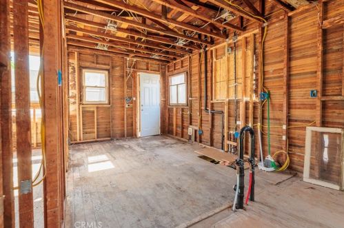 4366 116th St, Hawthorne CA  90250-2327 exterior