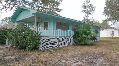 2915 Bay Grove Rd, Freeport FL  32439-4848 exterior