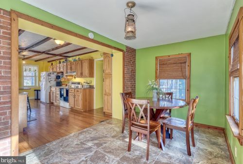 7455 Hillside Dr, Spring Grove PA  17362-8555 exterior
