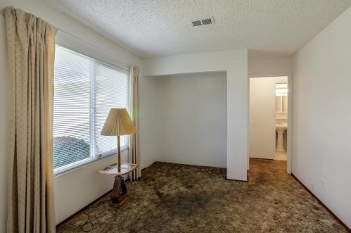 1822 Flickinger Ave, San Jose CA  95131-1920 exterior