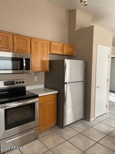 4553 Laredo St, Chandler, AZ 85226-6032