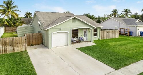 1290 Mc Dermott Ln, West Palm Beach, FL 33411-4016