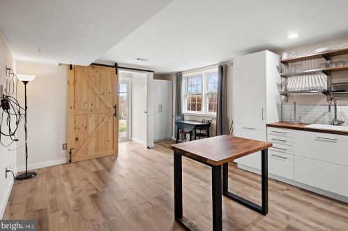 105 Ivy Ln, Glen Mills PA  19342-1319 exterior