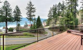 2020 Summit Lake Shore Rd, Olympia, WA 98502-9489