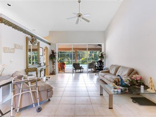 7040 Sable Rdg Ln, Naples FL 34109-3869 exterior