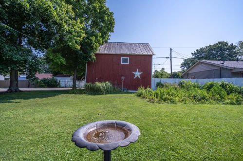 200 Howard St, Clinton County OH  45169-1157 exterior