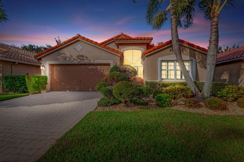 6933 Castlemaine Ave, Boynton Beach, FL 33437-6440