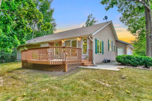 26411 Kendra Ln, Waterford WI  53185-2168 exterior