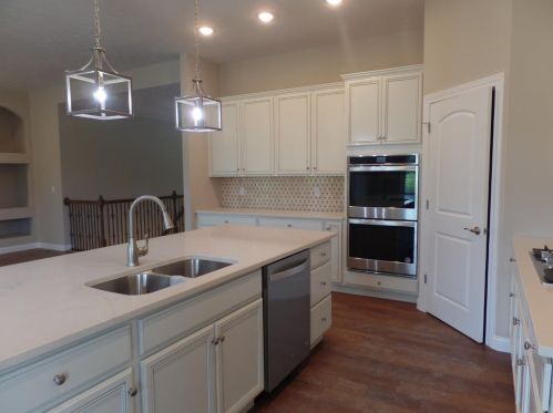 1323 Pekin Rd, Liberty Township OH  exterior