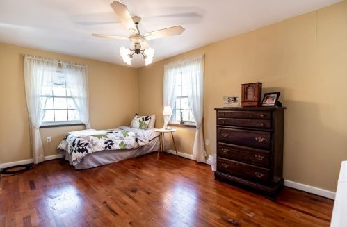 239 Pleasant St, Xenia OH  45385-2317 exterior