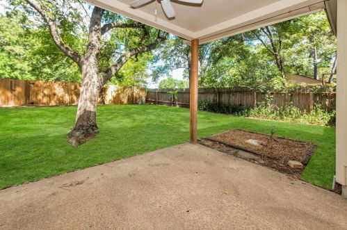 4303 Meadow Springs Dr, Humble TX 77339-1859 exterior