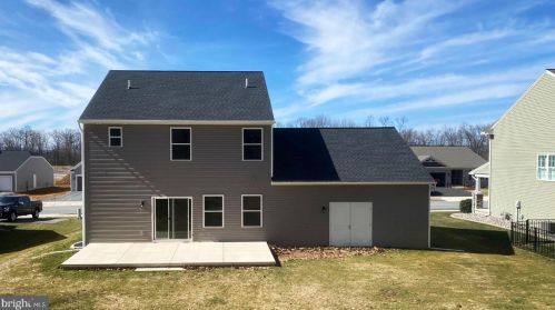 209 Jericho Ln, Lees Cross Roads, PA 17257