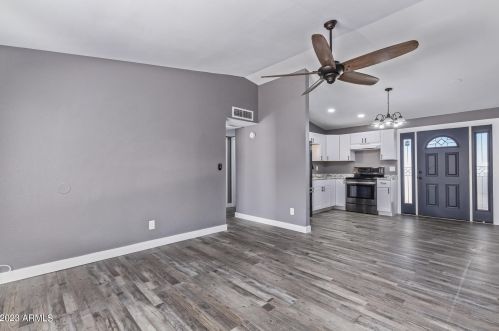 1616 63rd Ave, Phoenix, AZ 85035-4861