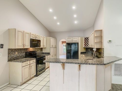 1285 Wellington Ter, Maitland FL  32751-3465 exterior