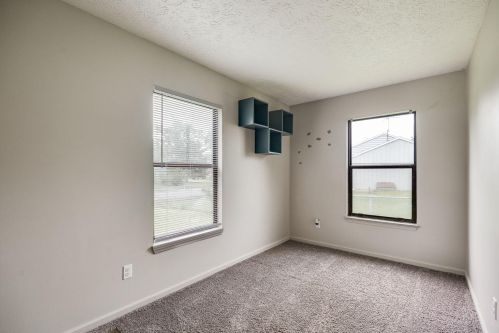 1264 Frayne Dr, New Carlisle OH  45344-2816 exterior