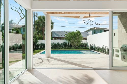 724 Lake Ave, Delray Beach FL  33483-5928 exterior