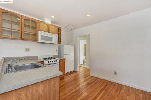 801 Taylor St, San Jose CA 95112-1654 exterior