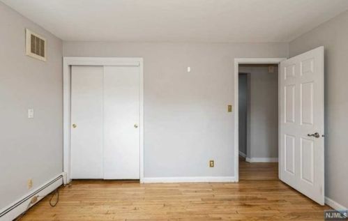 20 Kierstead Ave, Nutley NJ  07110-2528 exterior