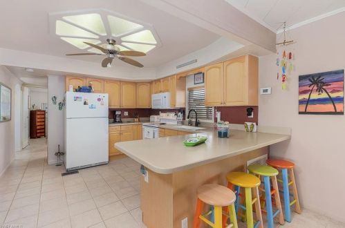 4995 Curlew Dr, Saint James City FL  33956-2826 exterior