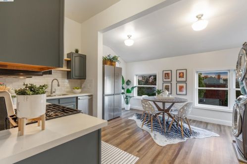 733 59th St, Oakland CA 94609-1417 exterior