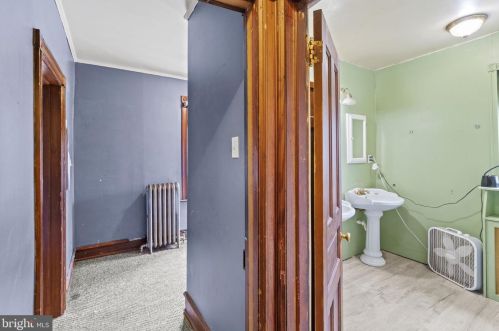 427 Columbia Ave, Lansdale PA 19446-3505 exterior