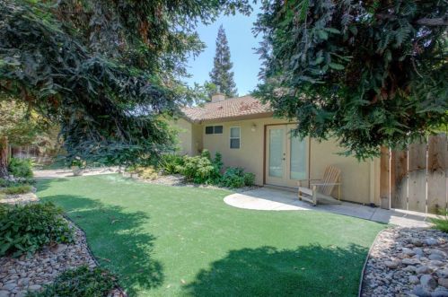 1440 Ranch House Ct, Valley Home CA  95361-8879 exterior