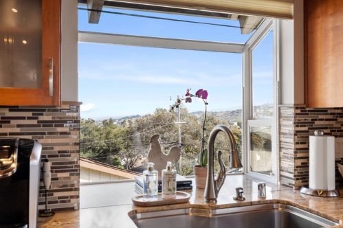 2440 Lincoln Ave, Belmont CA  94002-1424 exterior