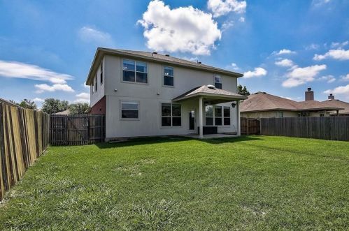 201 Gainer Dr, Monadale, TX 78634-4371