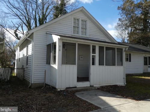 216 New St, Dover, DE 19904-3128