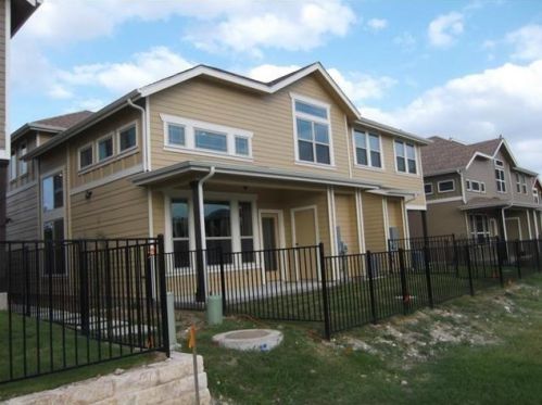 7320 Easy Wind Dr, Austin TX  78757-7824 exterior
